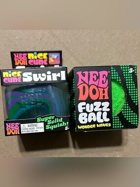 Schylling NeeDoh Bundle - Swirl Nice Cube & Fuzz Ball Green NIB